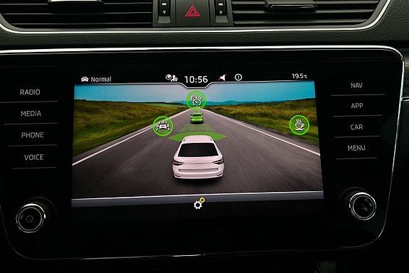 Skoda Superb 25 of 30