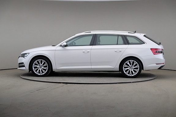 Skoda Superb 4 of 5