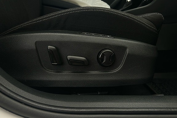 Skoda Superb 19 of 30