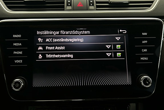 Skoda Superb 26 of 30