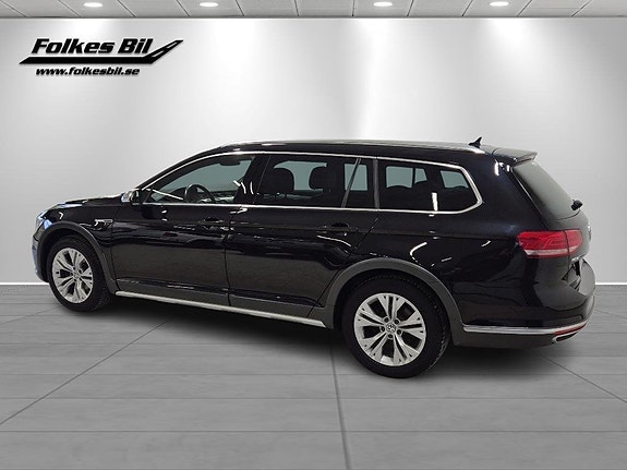 Volkswagen Passat Alltrack 5 of 5