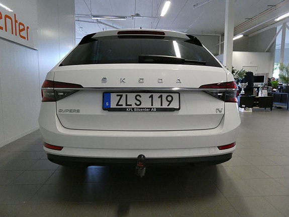 Skoda Superb 7 of 27