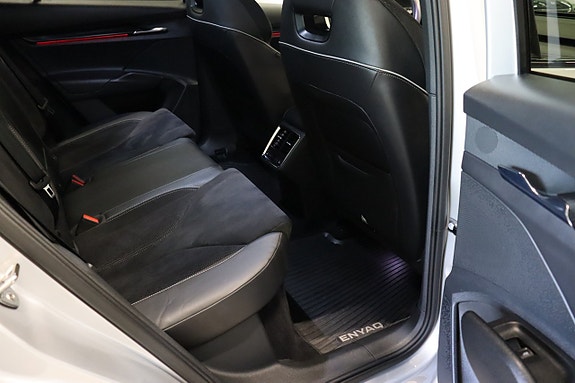 Skoda Enyaq 12 of 26