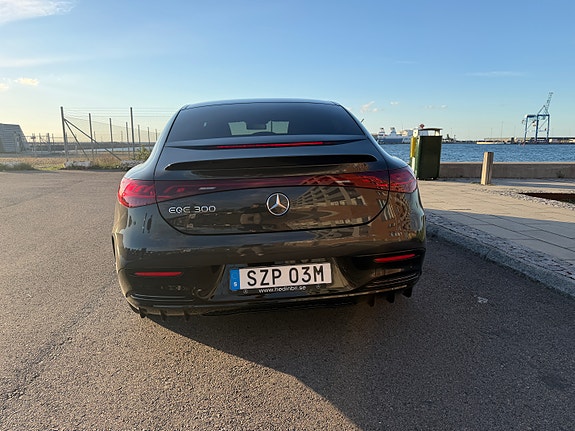 Mercedes-Benz EQE300 6 of 16