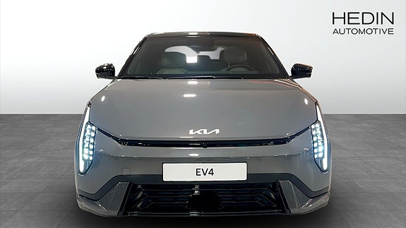 Kia EV4 8 of 13