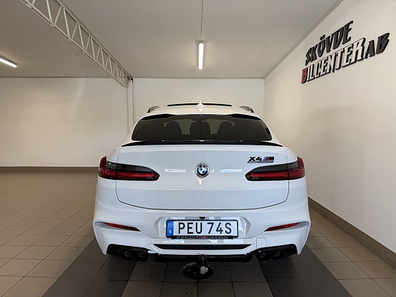 BMW X4 M 5 of 22