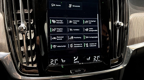 Volvo V90 Cross Country 16 of 26