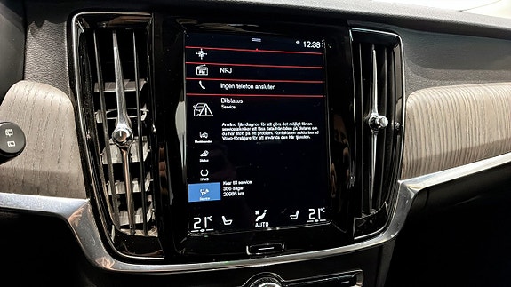 Volvo V90 Cross Country 17 of 26