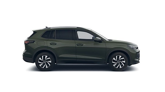 Volkswagen Tiguan 6 of 9