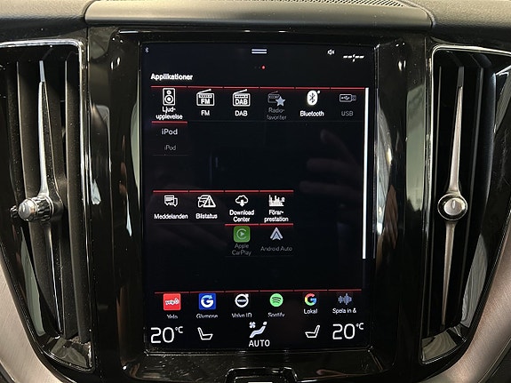 Volvo XC60 23 of 27