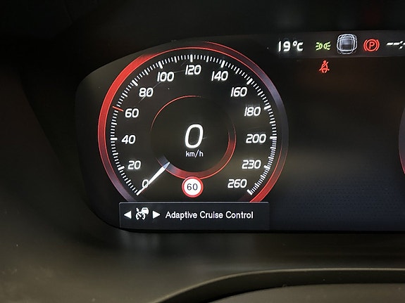 Volvo XC60 26 of 27