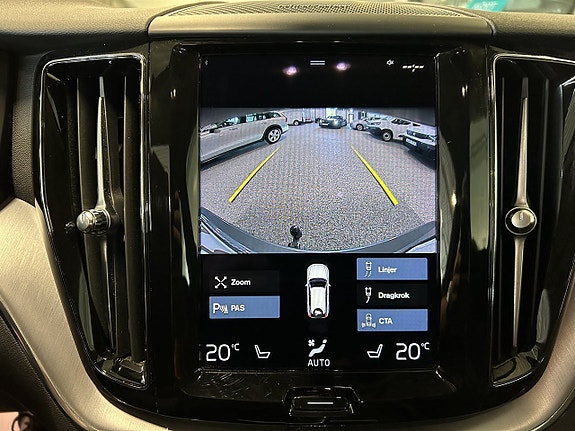 Volvo XC60 21 of 27