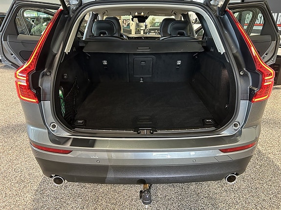 Volvo XC60 15 of 27