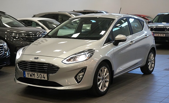 Ford Fiesta 3 of 5