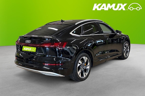 Audi e-tron Sportback 4 of 5