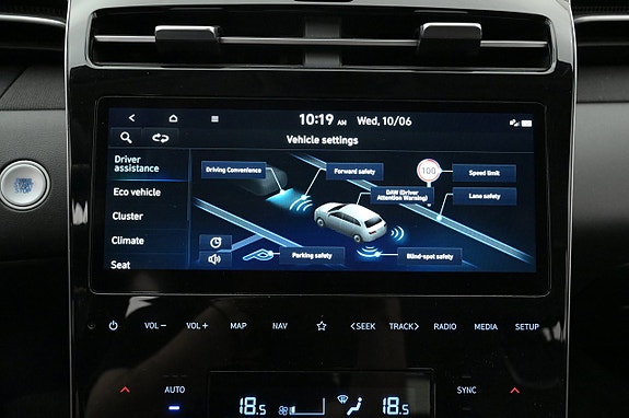 Hyundai Tucson 16 of 27