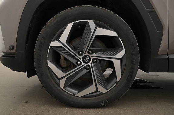 Hyundai Tucson 27 of 27