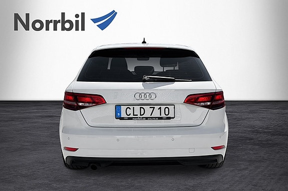 Audi A3 6 of 17