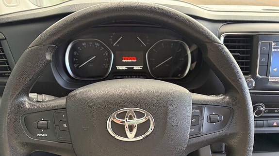Toyota Proace 8 of 13