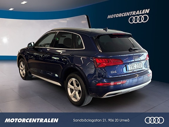 Audi Q5 3 of 15