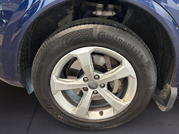 Audi Q5 6 of 15