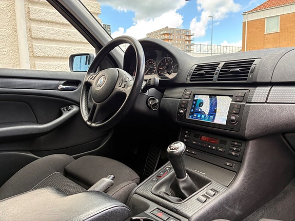 BMW 318i 13 of 23