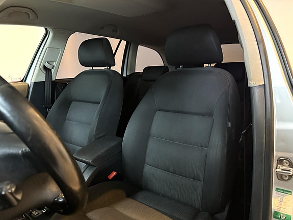 Skoda Octavia 9 of 17