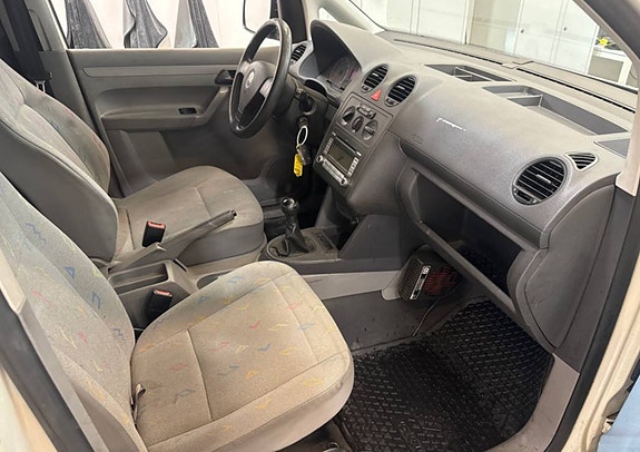 Volkswagen Caddy 5 of 5