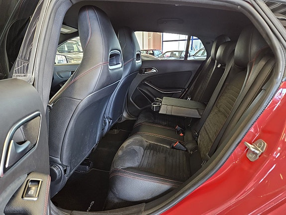 Mercedes-Benz CLA220 d 11 of 20