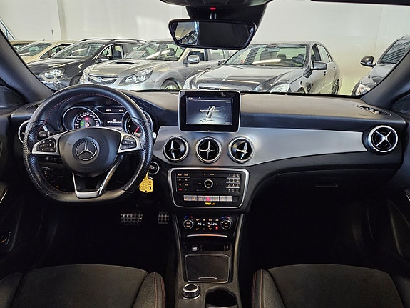 Mercedes-Benz CLA220 d 8 of 20