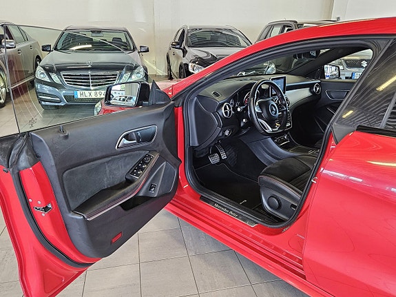 Mercedes-Benz CLA220 d 6 of 20