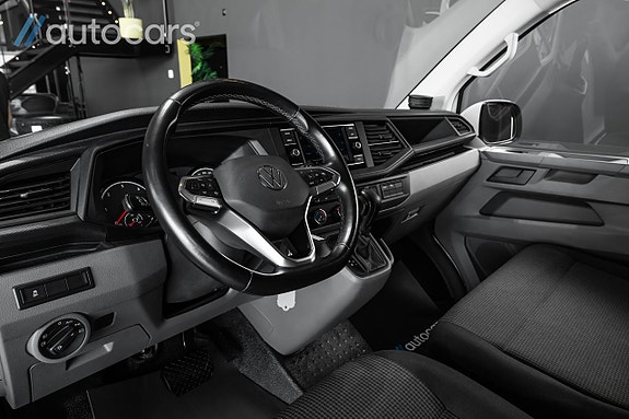 Volkswagen Transporter 20 of 30