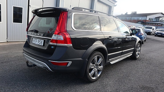 Volvo XC70 10 of 18