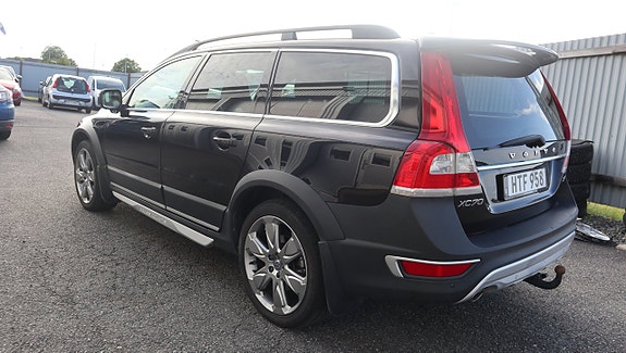 Volvo XC70 8 of 18