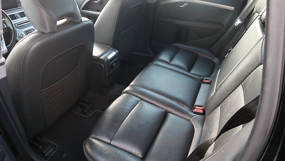 Volvo XC70 7 of 18