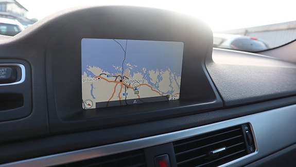 Volvo XC70 15 of 18