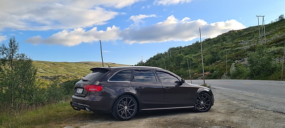 Audi A4 5 of 5