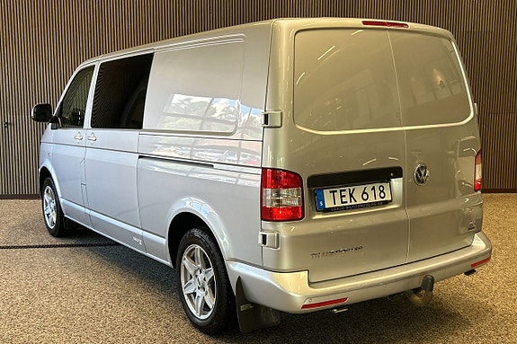 Volkswagen Transporter 3 of 5