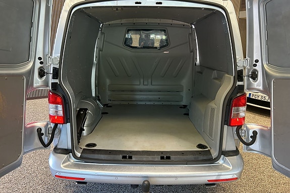 Volkswagen Transporter 9 of 11