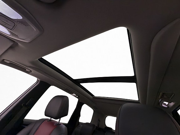 Maxus Euniq 5 10 of 30