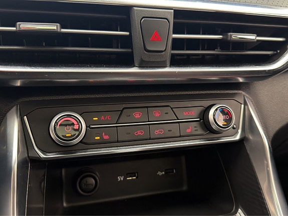 Maxus Euniq 5 17 of 30
