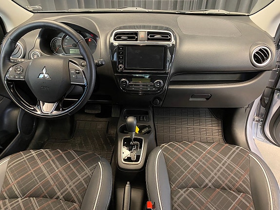 Mitsubishi Space Star 6 of 30