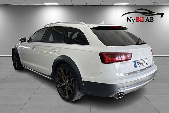 Audi A6 allroad 3 of 5