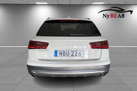 Audi A6 allroad 4 of 5