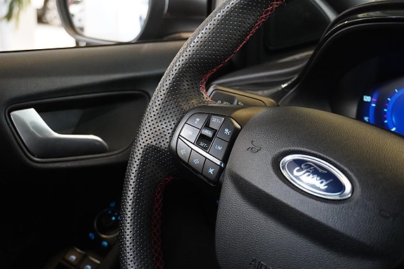Ford Puma 22 of 24