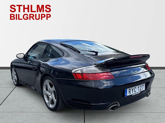 Porsche 911 Turbo 3 of 5