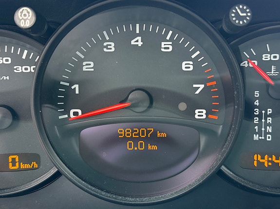 Porsche 911 Turbo 11 of 19