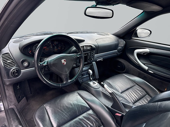 Porsche 911 Turbo 10 of 19