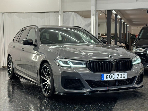 BMW 520d 3 of 5