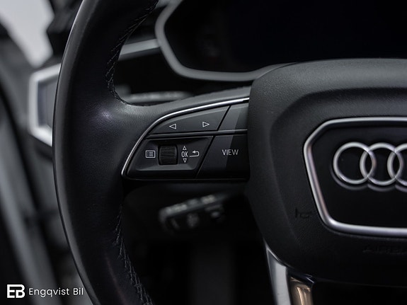 Audi Q3 18 of 30
